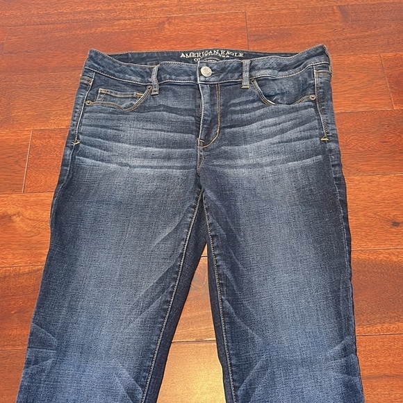 American Eagle Jeans - Picture 6 of 9